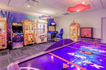 Property amenity at Holiday Inn Resort Oceanfront at Surfside Beach by IHG