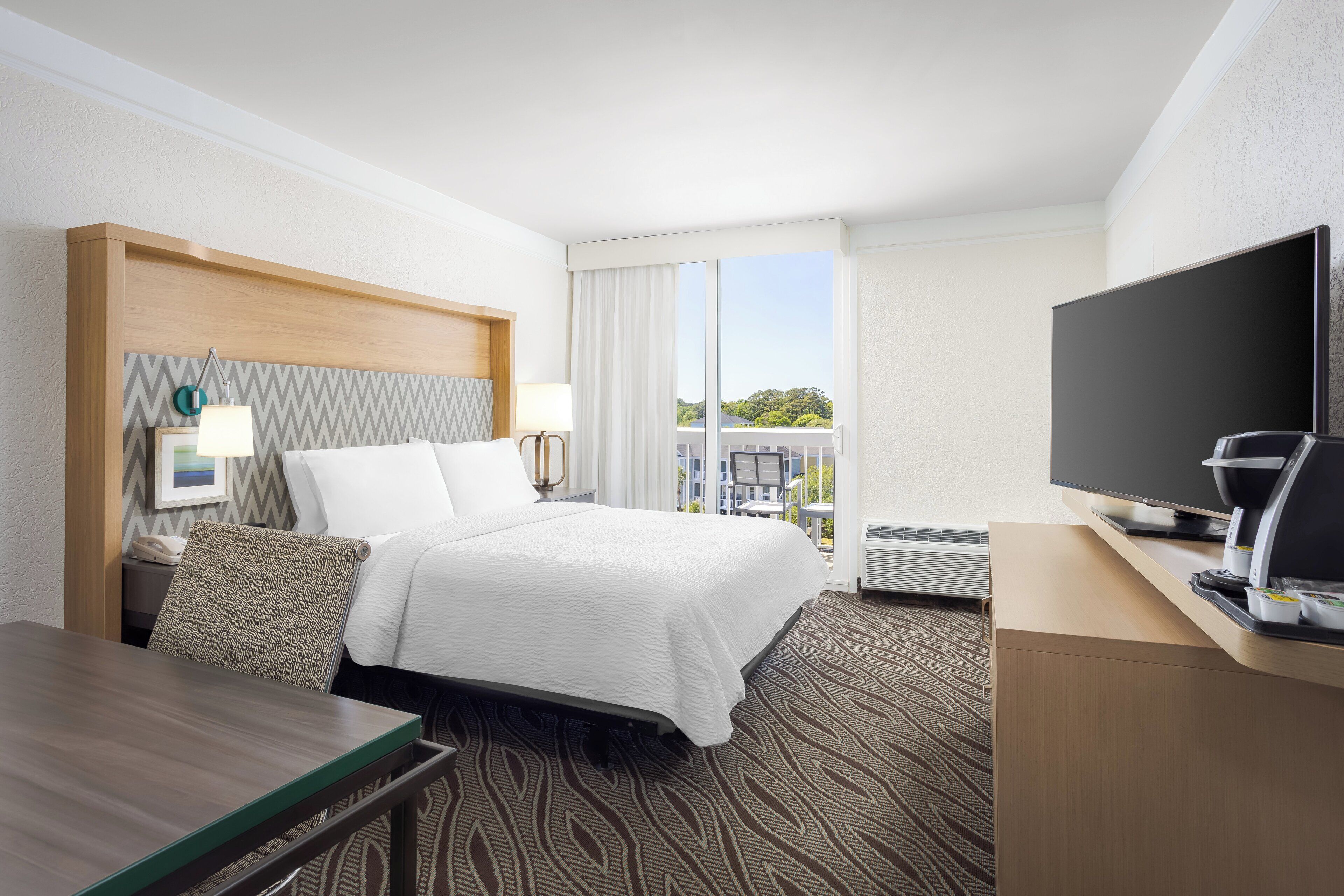 1 bedroom, in-room safe, desk, iron/ironing board