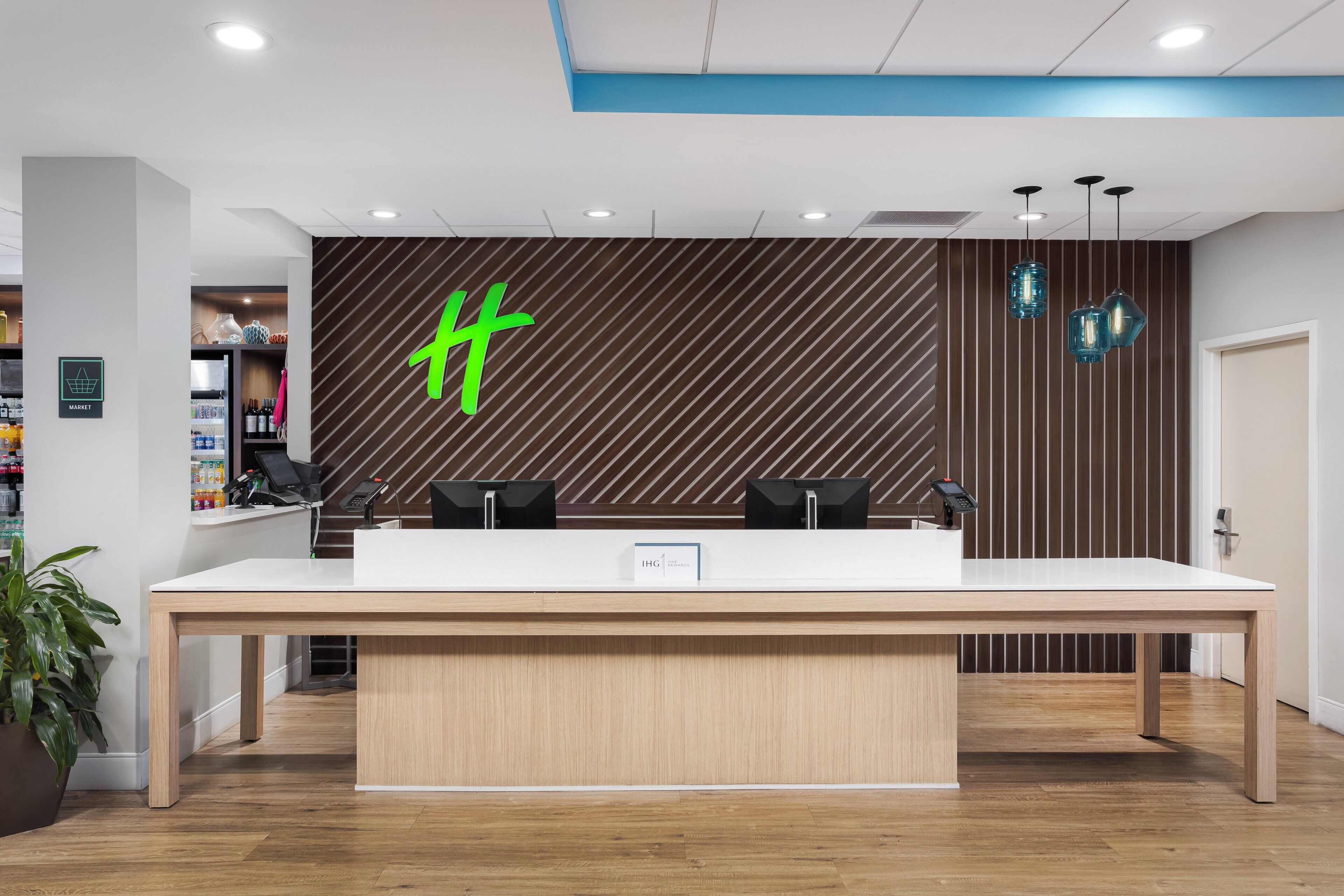 Photo - Holiday Inn Resort Oceanfront at Surfside Beach by IHG
