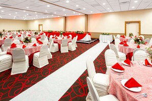 Ballroom - AmericInn by Wyndham Janesville (Janesville)