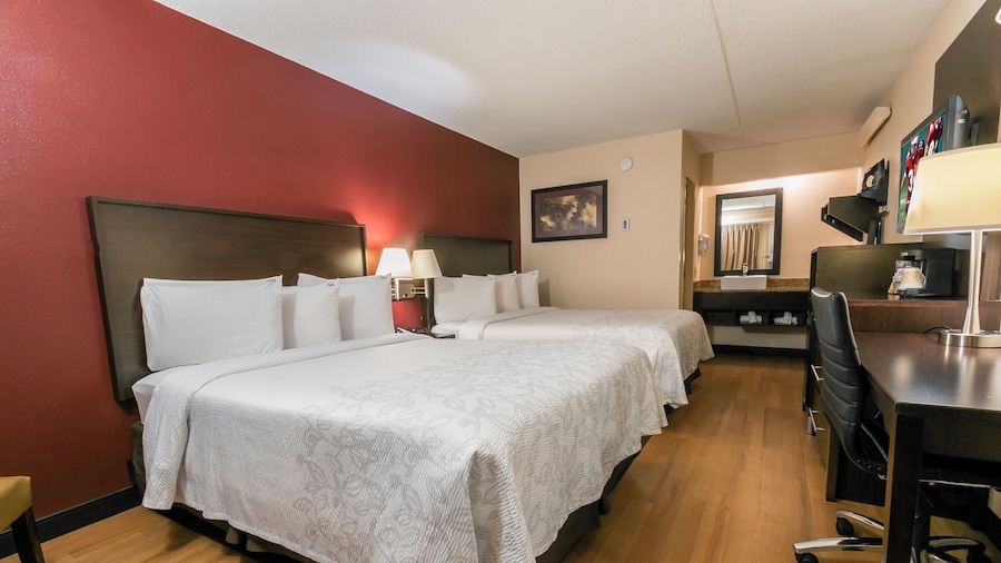 Red Roof Inn PLUS+ Wilmington - Newark