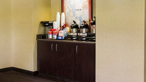 Lobby-lounge