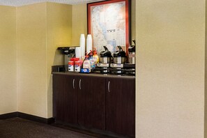Lobby-lounge