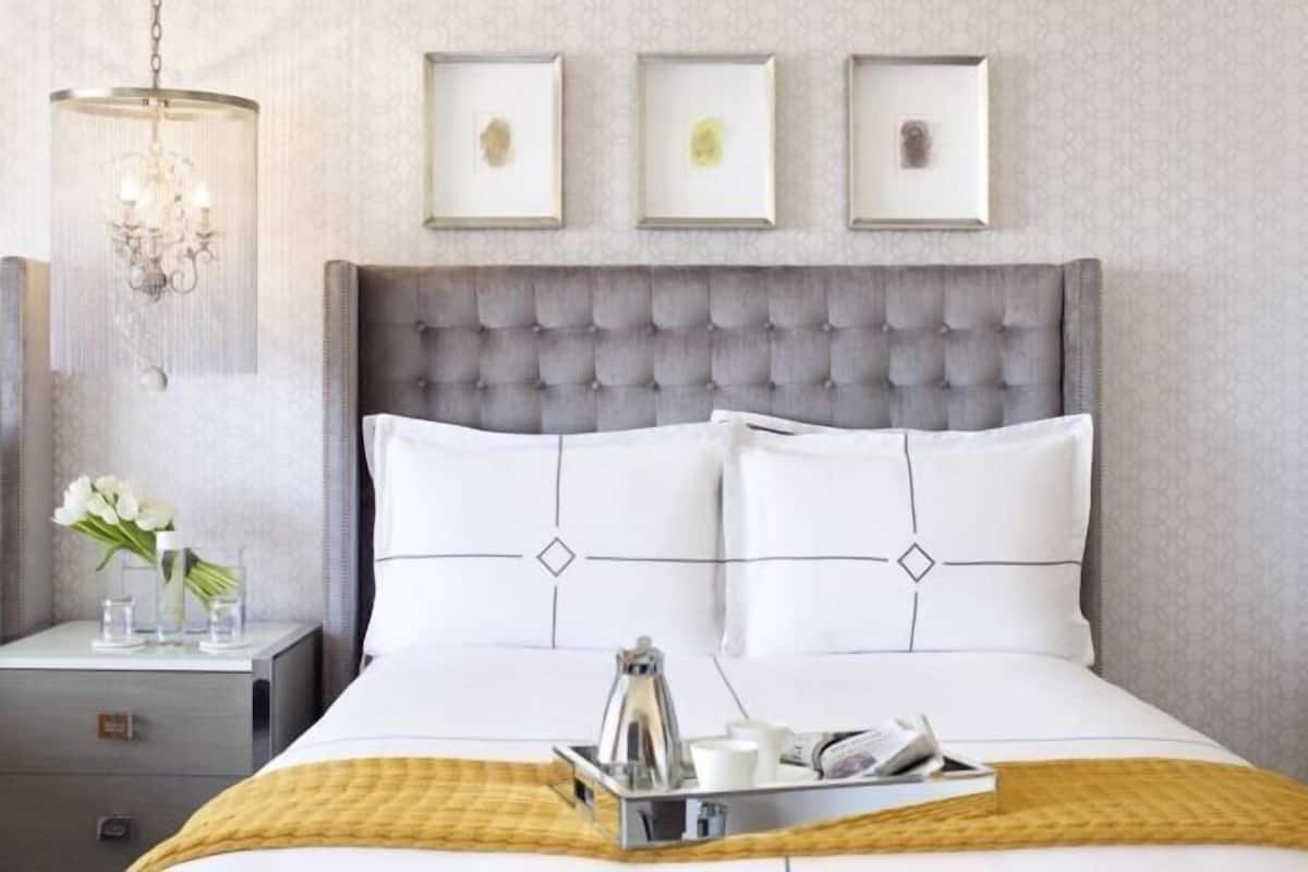 Egyptian cotton sheets, premium bedding, down duvets, pillow-top beds