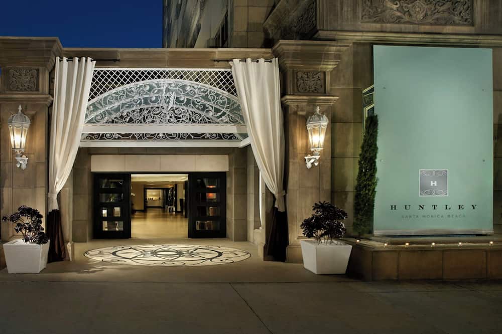 The Huntley Hotel