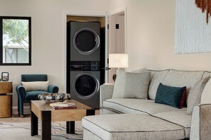 Televisión de 55 pulgadas con canales por cable, Netflix y Hulu 