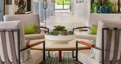 Hilton Scottsdale Resort & Villas