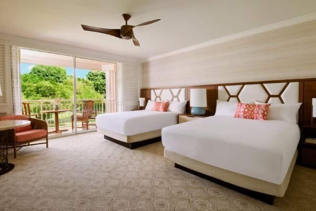 1 bedroom, premium bedding, in-room safe, desk