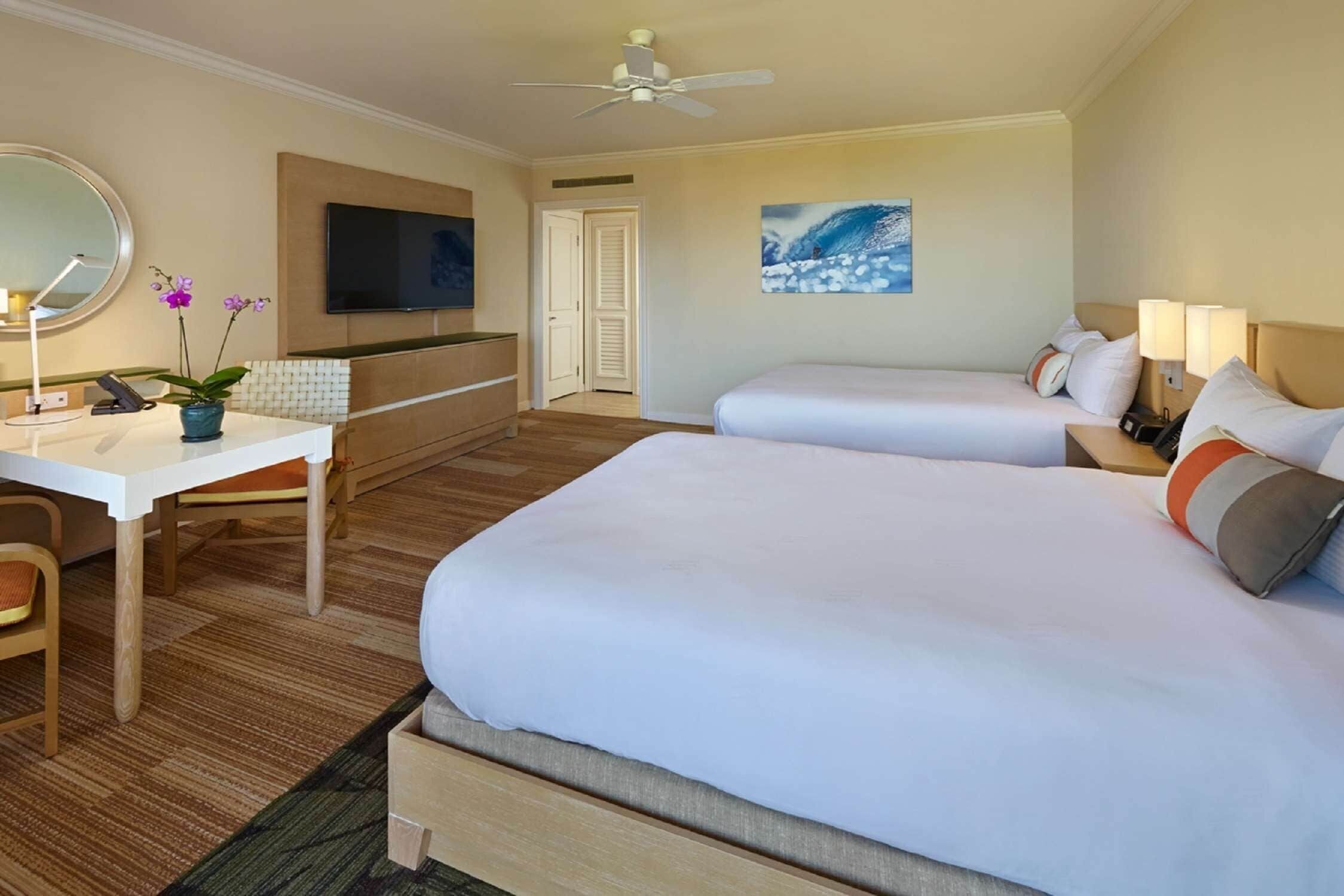 Premium bedding, in-room safe, desk, iron/ironing board