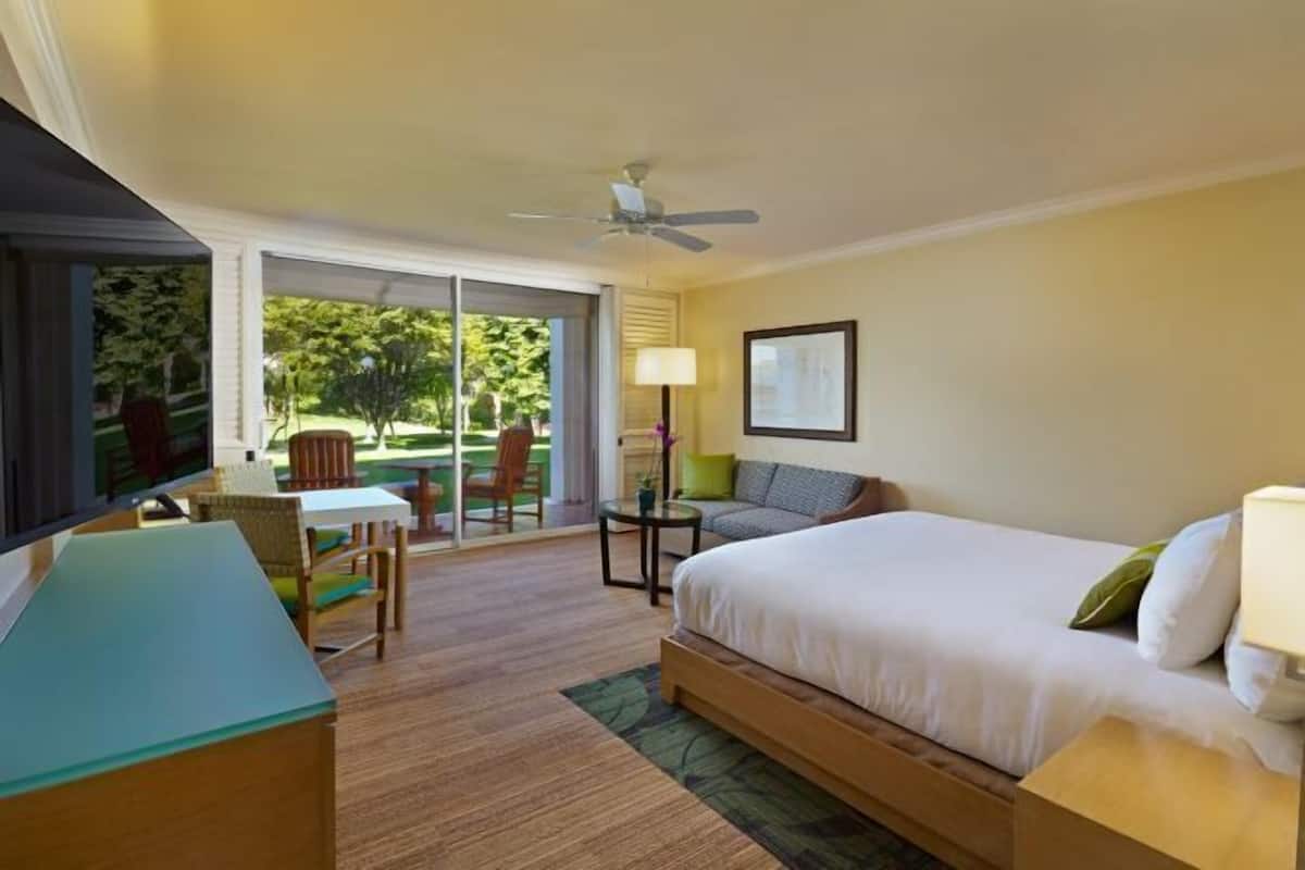 1 bedroom, premium bedding, in-room safe, desk