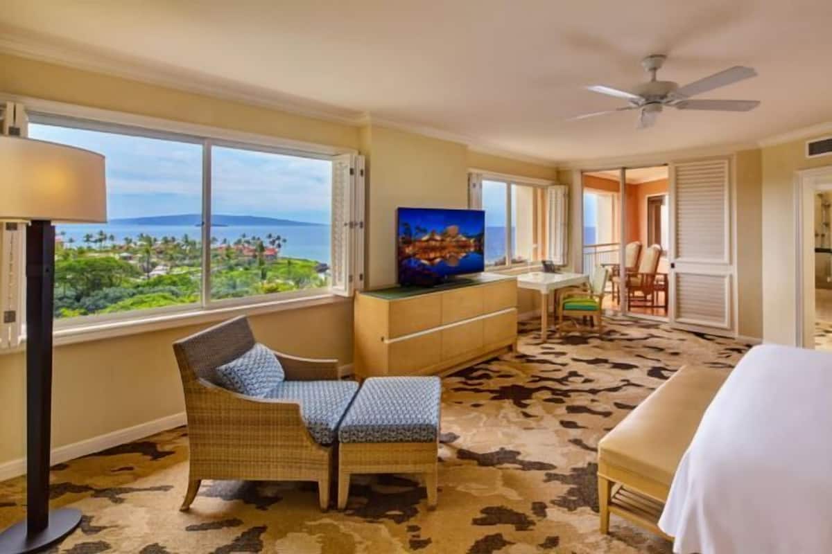 1 bedroom, premium bedding, in-room safe, desk