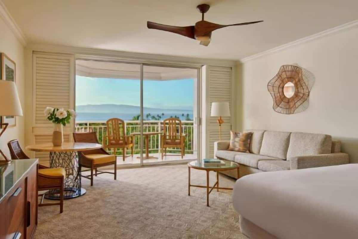 1 bedroom, premium bedding, in-room safe, desk