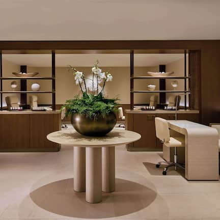 Couples treatment rooms, sauna, steam room, body treatments