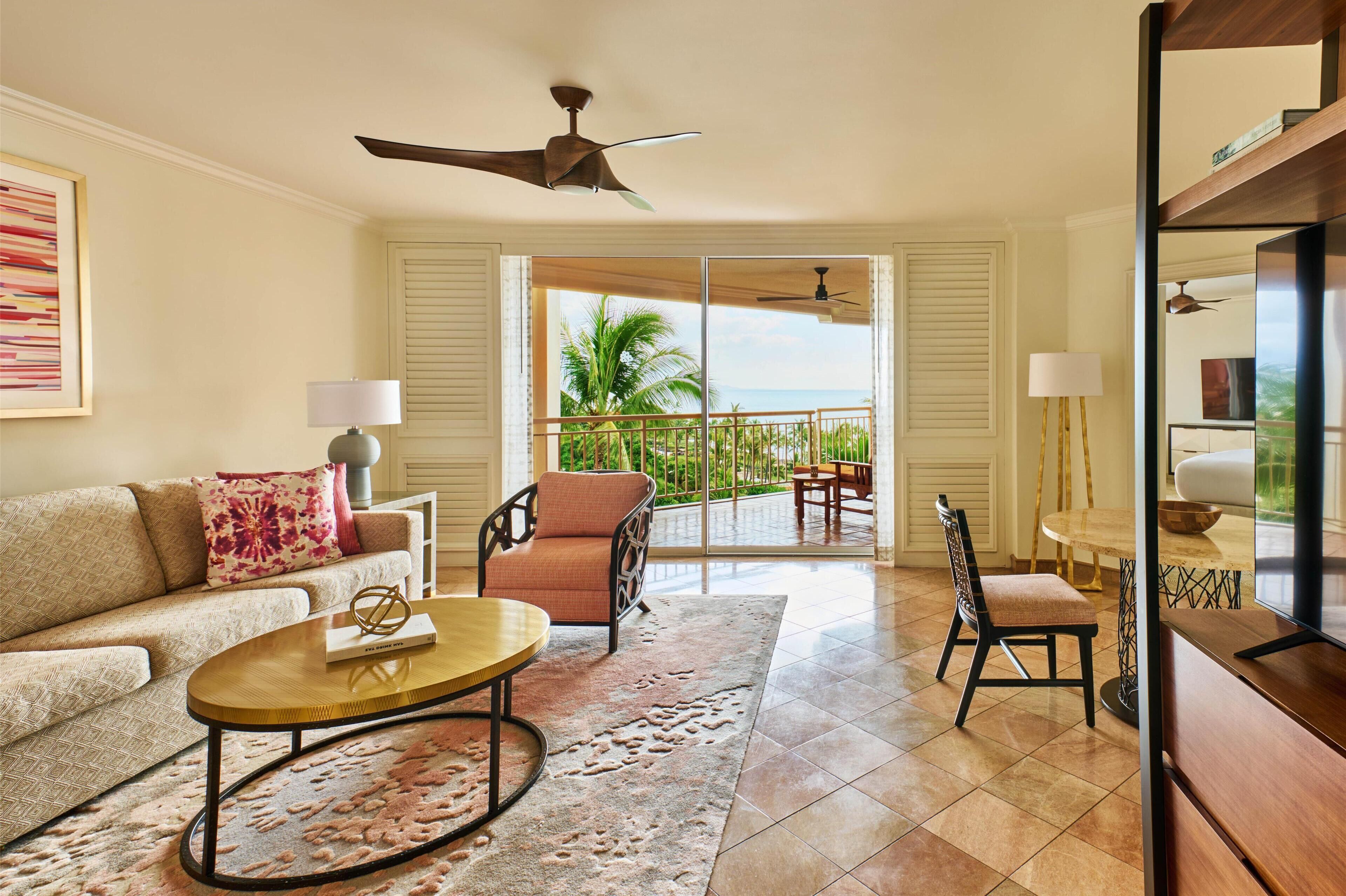 65-Zoll-Fernseher mit Digitalempfang, Tischfußball, Pay-TV