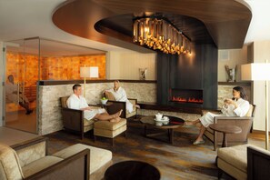 Couples treatment room(s), sauna, hot tub, steam room, body treatments - Eldorado Reno – A Caesars Rewards Destination (Reno)