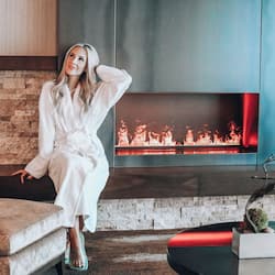 Couples treatment rooms, sauna, hot tub, steam room, body treatments