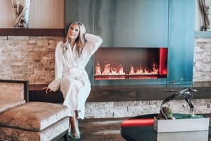 Couples treatment room(s), sauna, hot tub, steam room, body treatments - Eldorado Reno – A Caesars Rewards Destination (Reno)