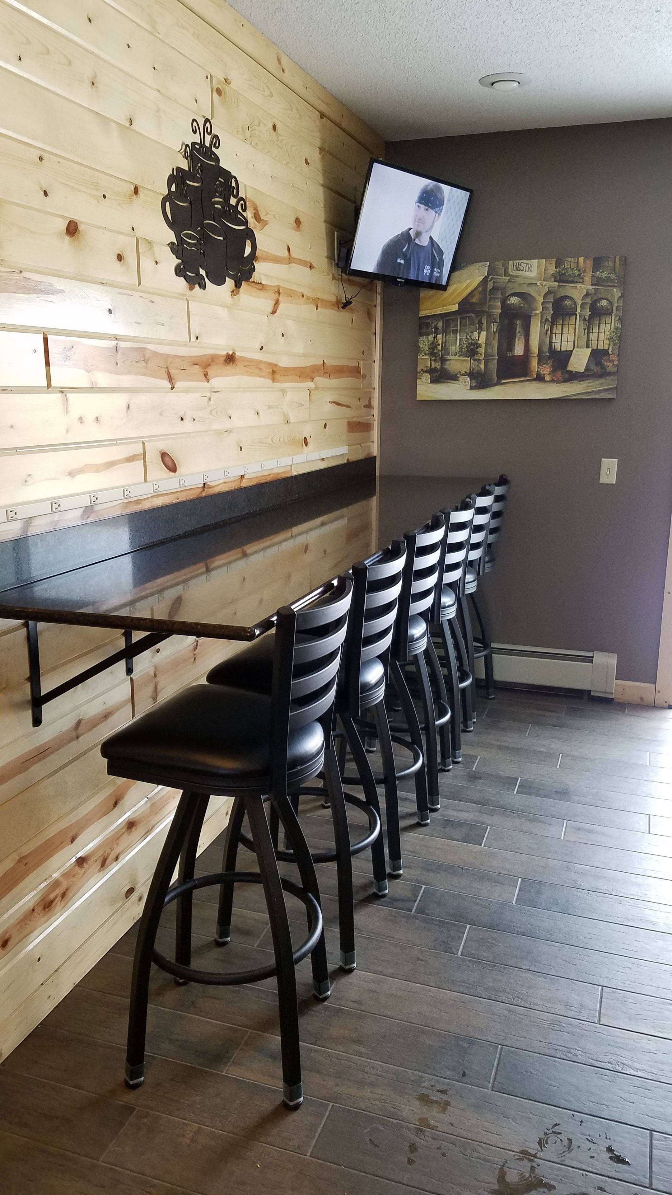 free daily full breakfast