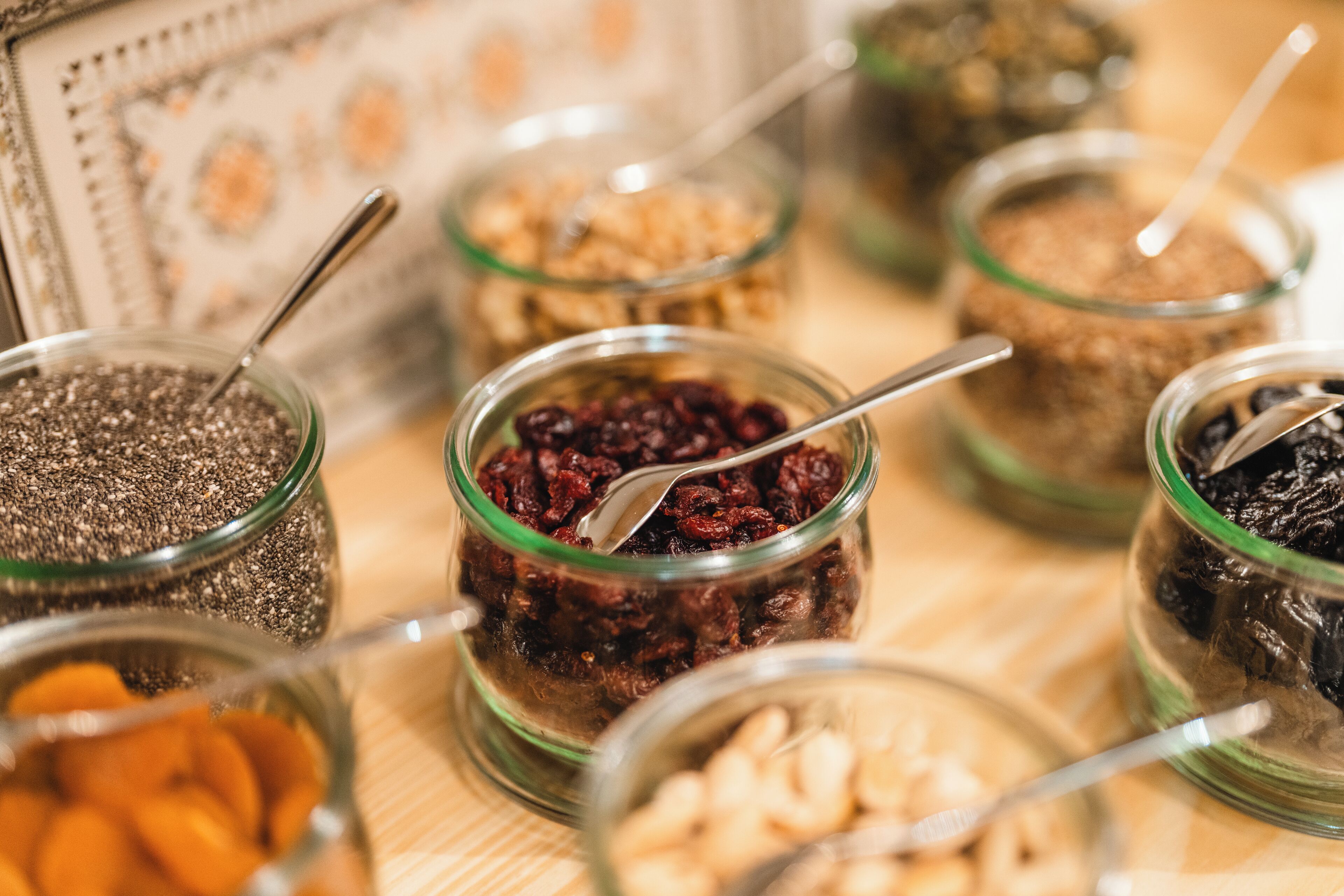 free daily full breakfast