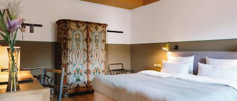 Ropa de cama hipoalergénica y minibar