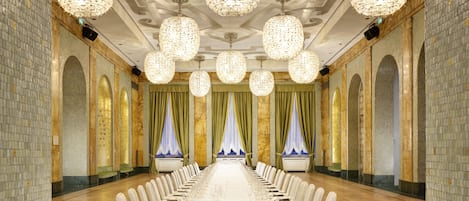 Banquet hall