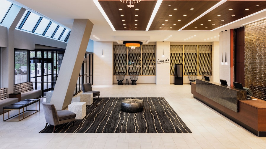 APA Hotel Woodbridge