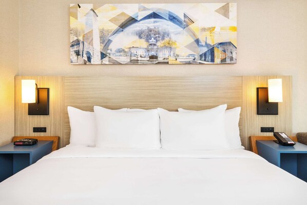 Desk, blackout drapes, iron/ironing board, free WiFi