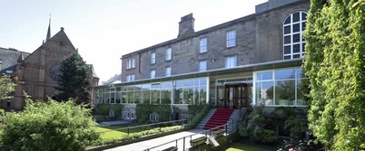The Royal George Hotel
