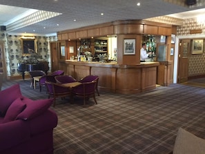 Bar (in der Unterkunft)