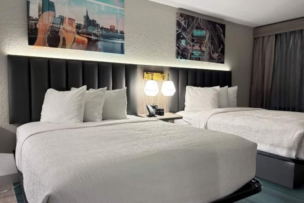 Desk, soundproofing, iron/ironing board, free cots/infant beds