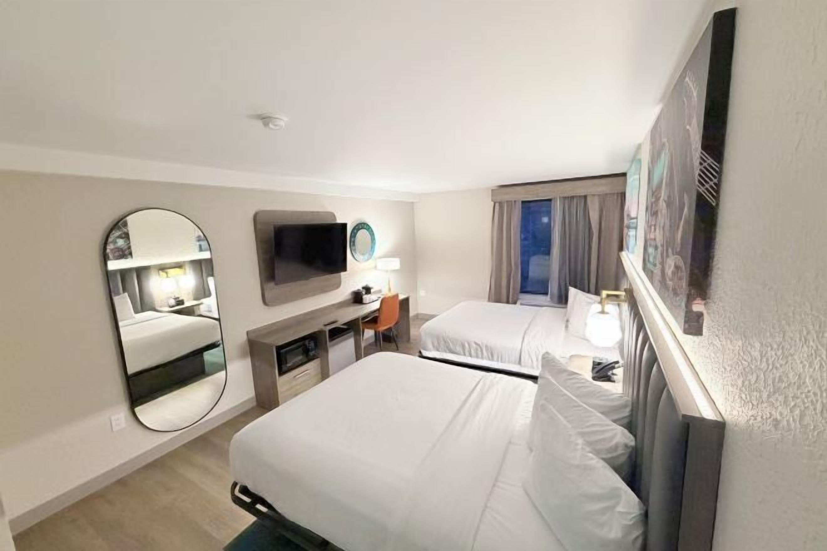 Desk, soundproofing, iron/ironing board, free cots/infant beds