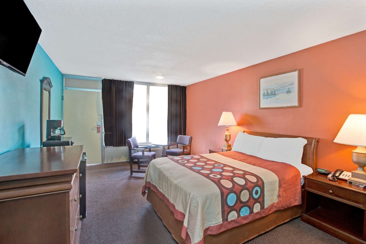 Iron/ironing board, free cribs/infant beds, free WiFi, bed sheets
