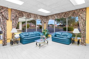 Lobby - Super 8 by Wyndham Gaffney (Gaffney)