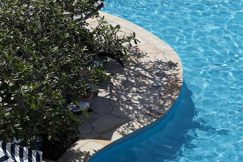 Outdoor pool, cabanas (surcharge), pool umbrellas