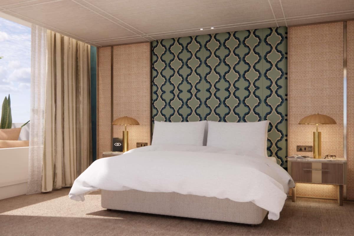 Room, 1 King Bed, Pool View | 1 bedroom, premium bedding, in-room safe, desk