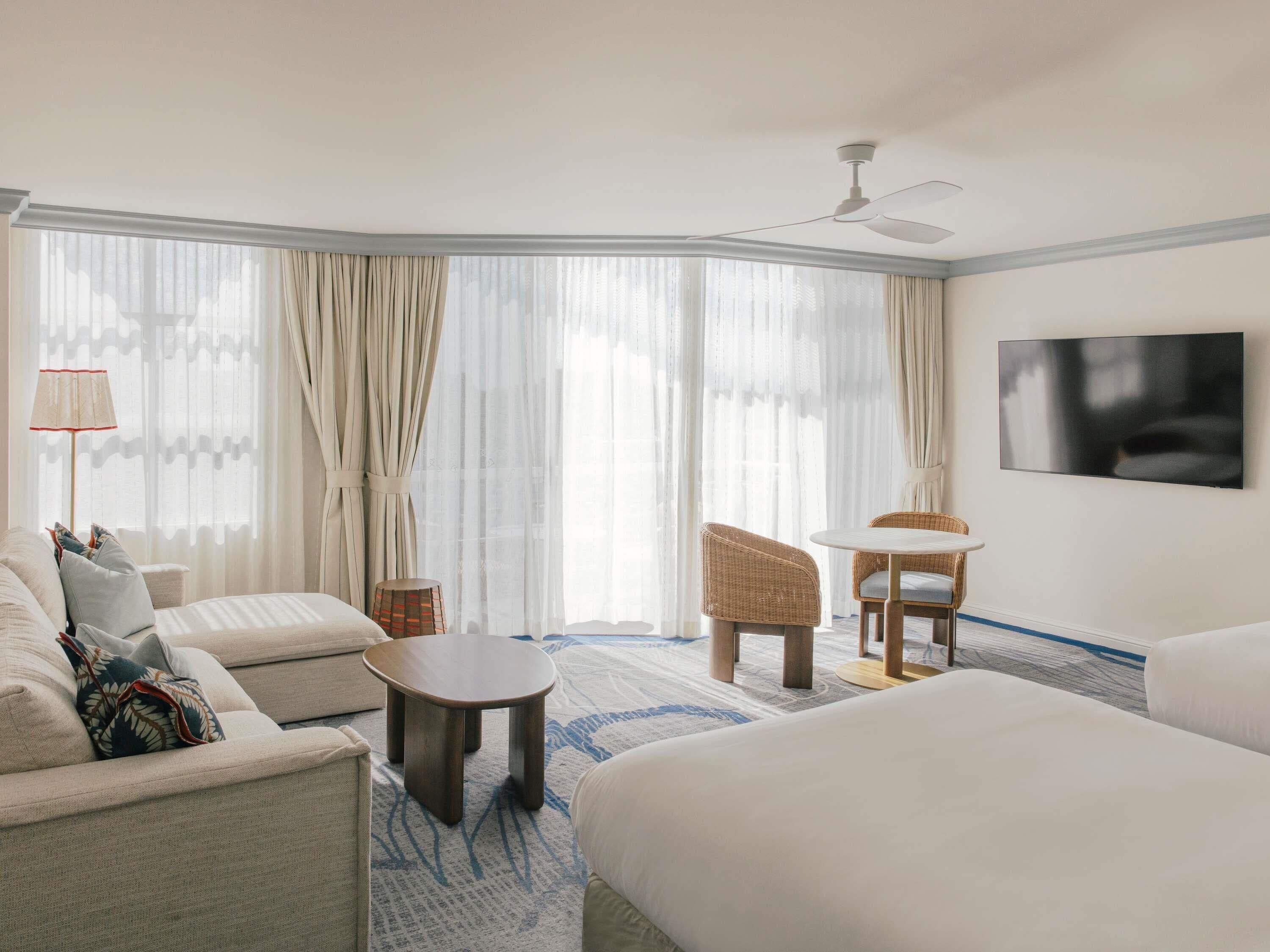 Premium bedding, in-room safe, blackout curtains, cots/infant beds