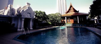 Indra Regent Hotel