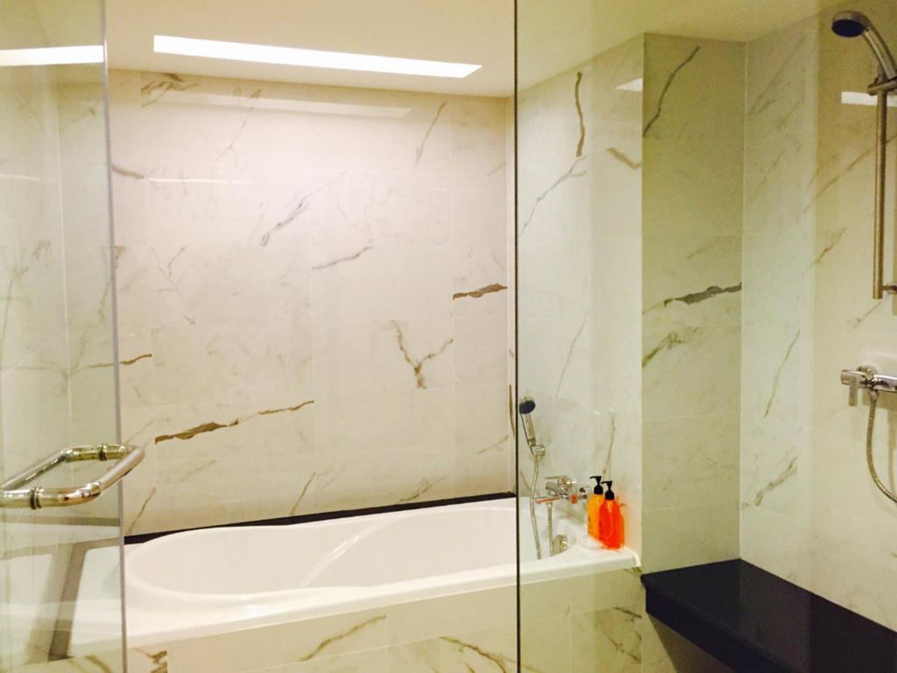 Photo - Indra Regent Hotel