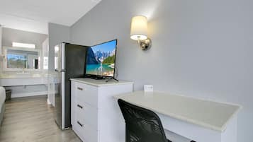 Televisión LED de 42 pulgadas con canales por cable, una televisión
