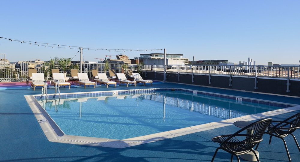 The Ven at Embassy Row, Washington, D.C., a Tribute Portfolio Hotel by null