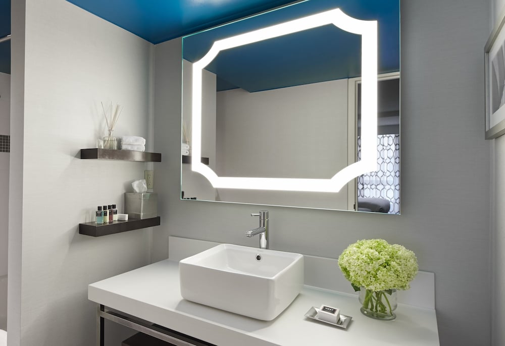 The Ven at Embassy Row, Washington, D.C., a Tribute Portfolio Hotel by null