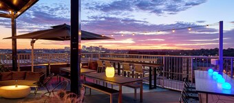 The Ven at Embassy Row, Washington, D.C., a Tribute Portfolio Hotel