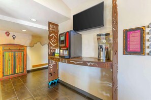 Lobby - Best Western Plus Rio Grande Inn (Albuquerque)