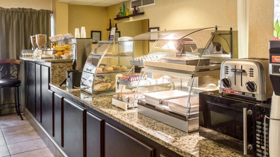 Clarion Inn & Suites Aiken South