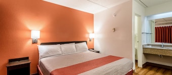 Motel 6 Birmingham, AL