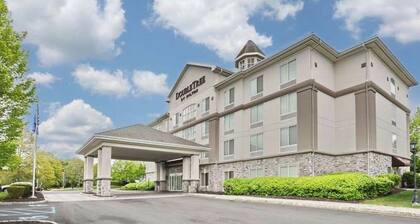 DoubleTree by Hilton Hotel Nanuet