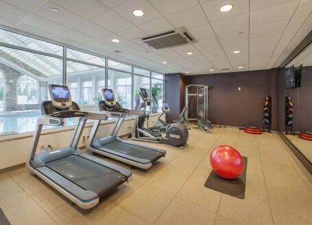 DoubleTree by Hilton Hotel Nanuet - Image 39