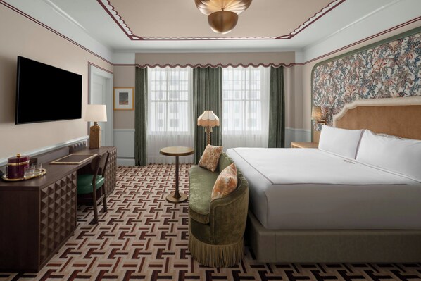 Deluxe Room, 1 King Bed | 1 bedroom, premium bedding, down comforters, pillowtop beds - The Stoneleigh, Autograph Collection (Dallas)