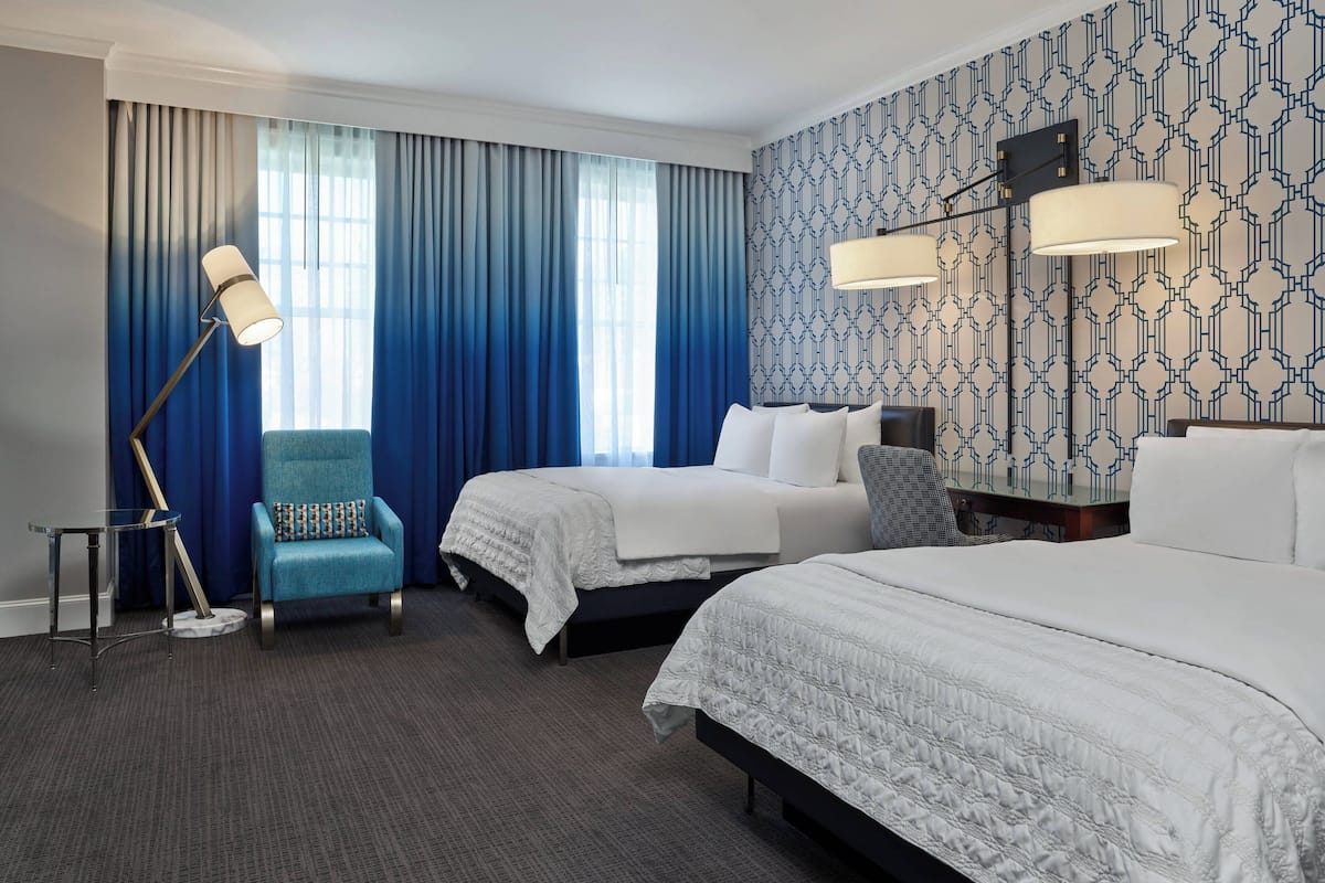 Standardzimmer, 2 Queen-Betten | 1 Schlafzimmer, hochwertige Bettwaren, Daunenbettdecken