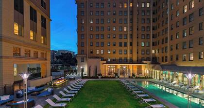 Le Méridien Dallas, The Stoneleigh